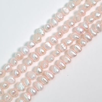 Perla Cultivada 4-6 mm. por tira O2404